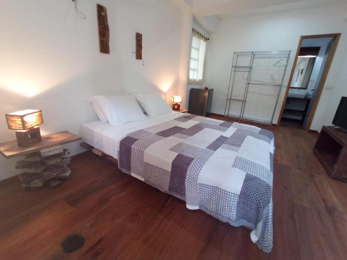 Bed and Breakfast La Luciernaga Big Creek Бокас-дель-Торо Экстерьер фото